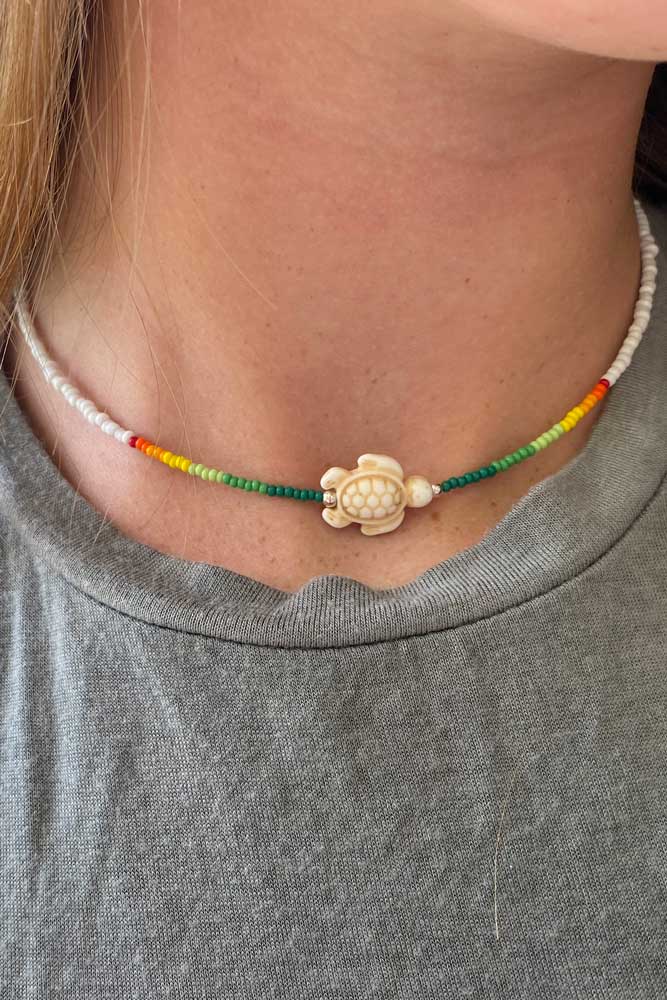 Island Turtle Beaded Choker Necklace