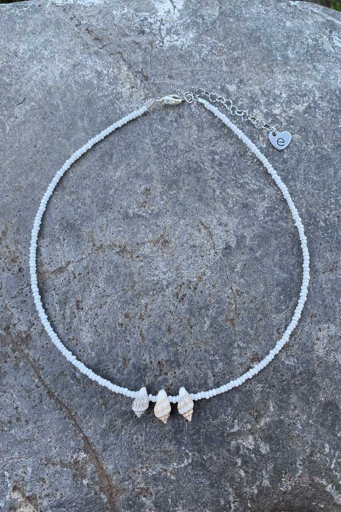 Three Shells Beaded Choker Necklace